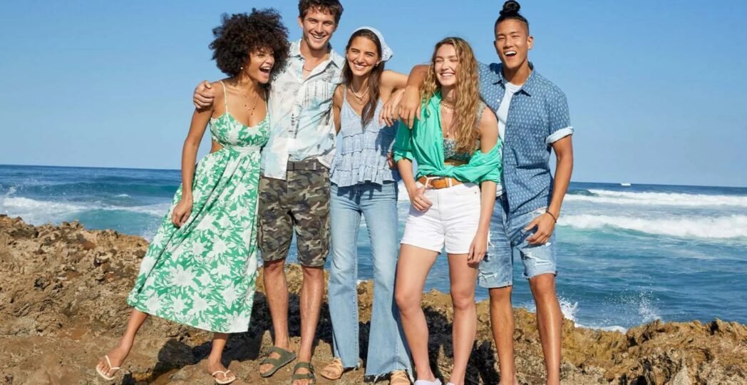 How to Choose the Perfect Beach Dresses for Vacation