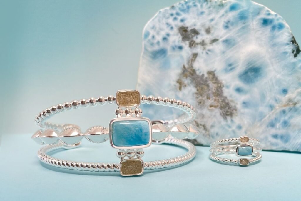 Lightweight bridal accessories perfect for beach wedding dresses and coastal ceremonies